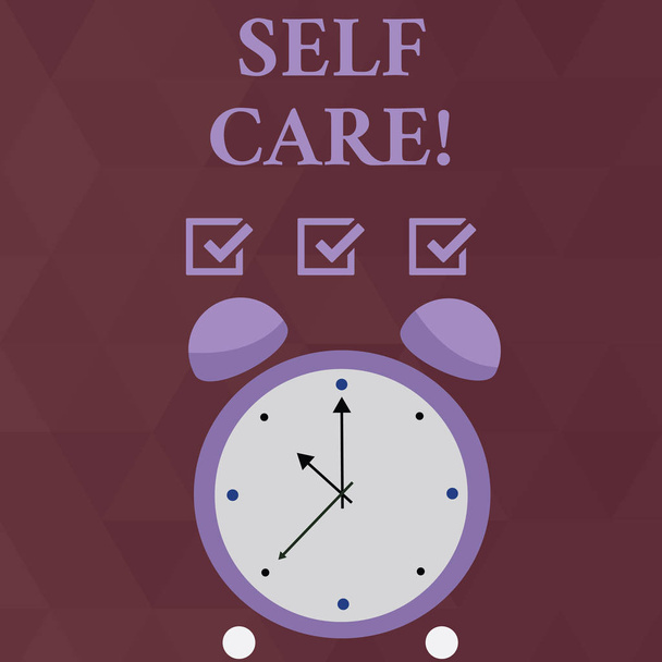 Käsiala teksti Self Care. Käsite tarkoittaa käytännössä ryhtyä toimiin säilyttää tai parantaa omaa terveyttään Värikäs pyöreä analoginen Kaksi Bell hälytys Desk Kello sekuntiviisari kuva
. - Valokuva, kuva