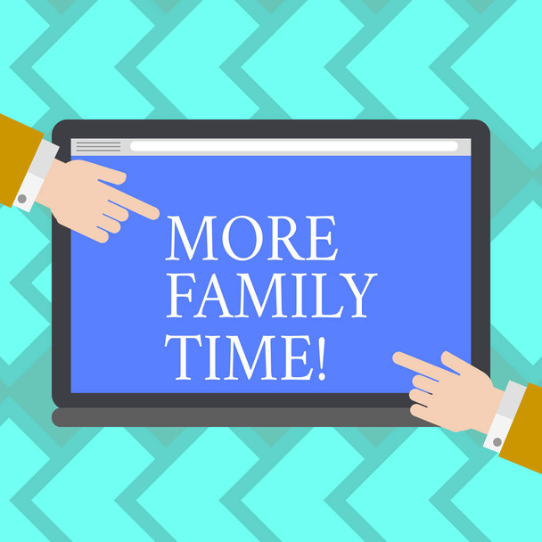 Tekst znak pokazuje więcej czasu rodzinie. Koncepcyjne zdjęcie wydatków czasu z rodziną razem jest bardzo ważne Hu analizy ręce od zarówno stron wskazuje na pusty ekran tabletu kolor. - Zdjęcie, obraz