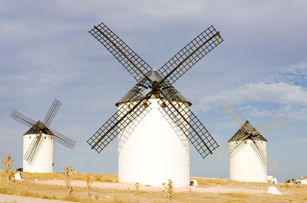 Moinhos de vento, Campo de Criptana, Castela-La
 - Foto, Imagem