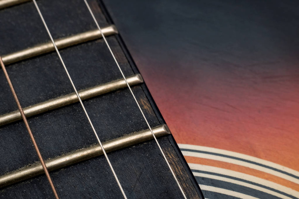 Гітарні струни крупним планом з простором для копіювання
 - Фото, зображення