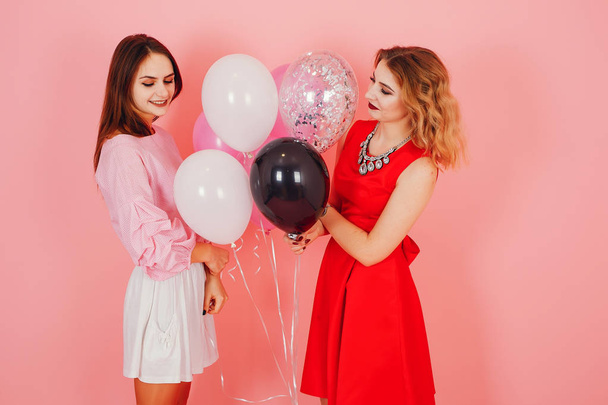 girls with ballons - 写真・画像