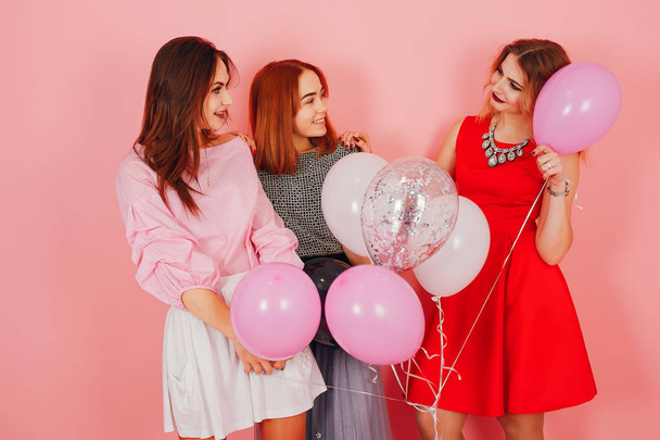 girls with ballons - 写真・画像