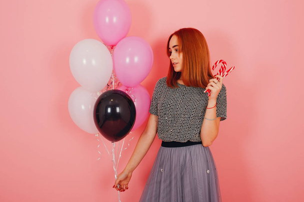 girl with ballons - Foto, imagen