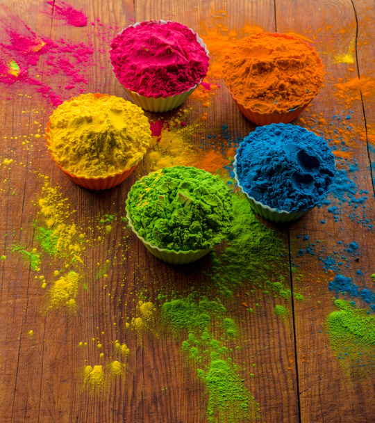 Colorful powder for sale on the festive occassion of Holi in India. Colorful Indian powder background - Foto, Imagem