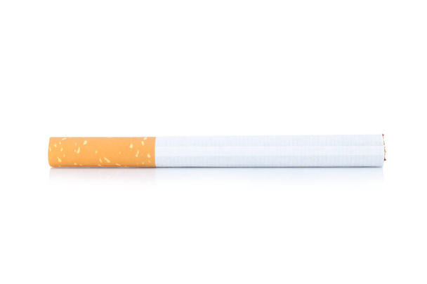 cendrier de cigarette isolé sur fond blanc
 - Photo, image