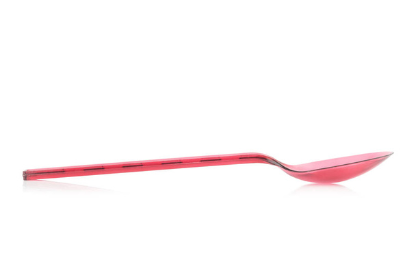 Cucchiaio di plastica rosso isolato su bianco
 - Foto, immagini