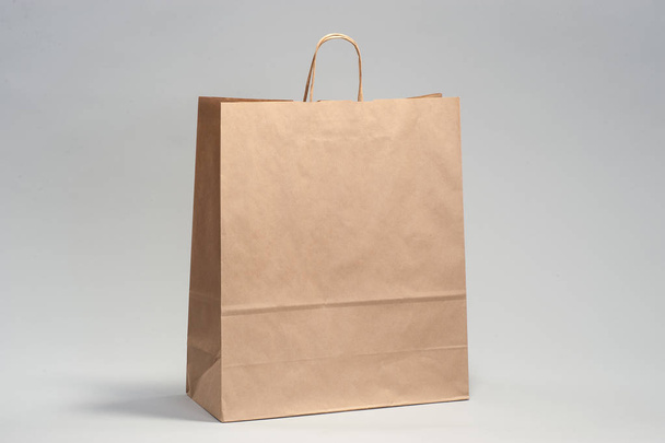 Kraft brown paper shopping bag - Fotografie, Obrázek