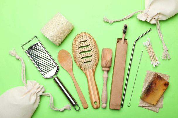 Eco-friendly nástroje pro osobní hygienu a sebeobsluhu - Fotografie, Obrázek