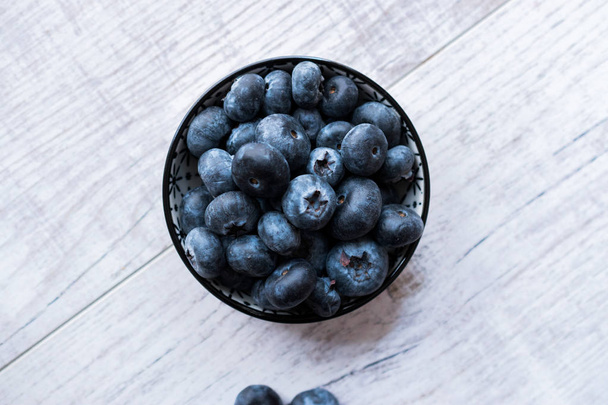 Blueberries / Fresh Raw Organic Berries or Blueberry - Zdjęcie, obraz