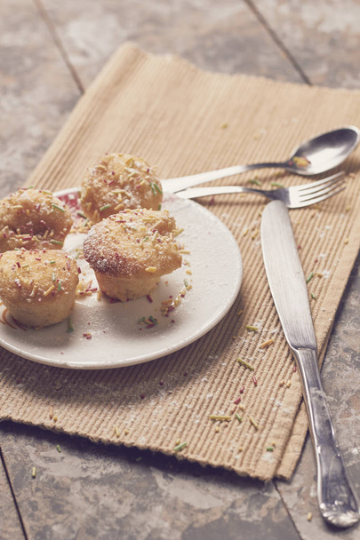 muffiny s sladké čipy a káva - Fotografie, Obrázek