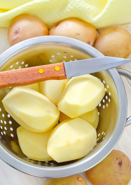 Raw potato - Foto, afbeelding