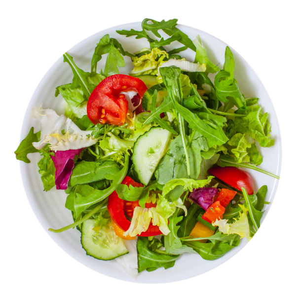 Zeleninový salát v desce, izolované - Fotografie, Obrázek
