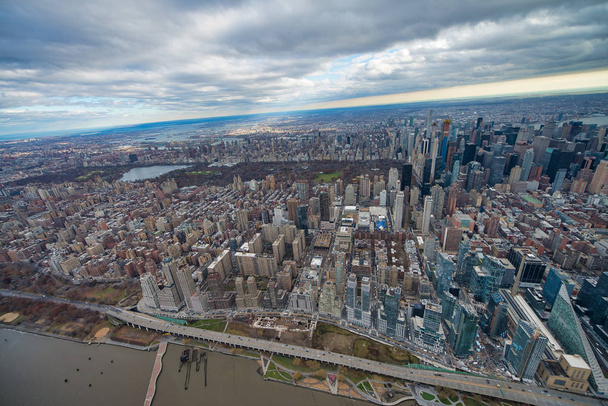Vista aérea de gran angular del Midtown Manhattan y Central Park
 - Foto, Imagen