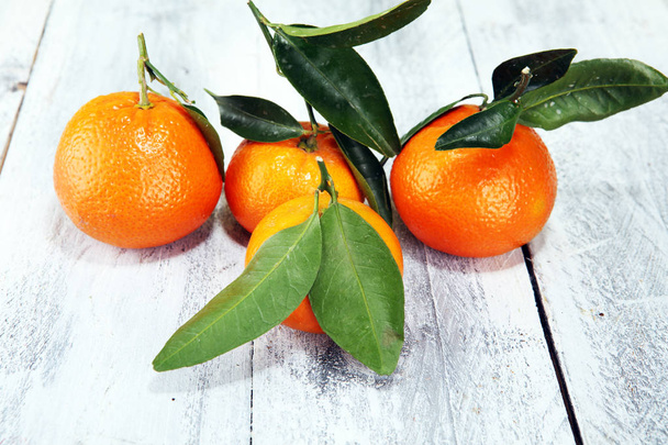 verse rijpe tangarines, voedsel close-up wit Clementine - Foto, afbeelding