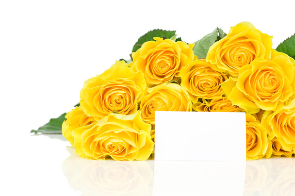Yellow roses with greeting card - Zdjęcie, obraz