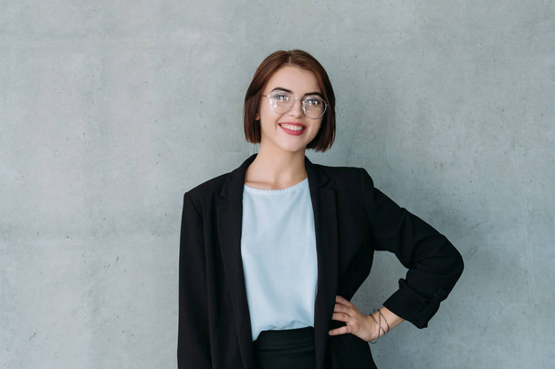 young office woman successful smiling copy space - Φωτογραφία, εικόνα