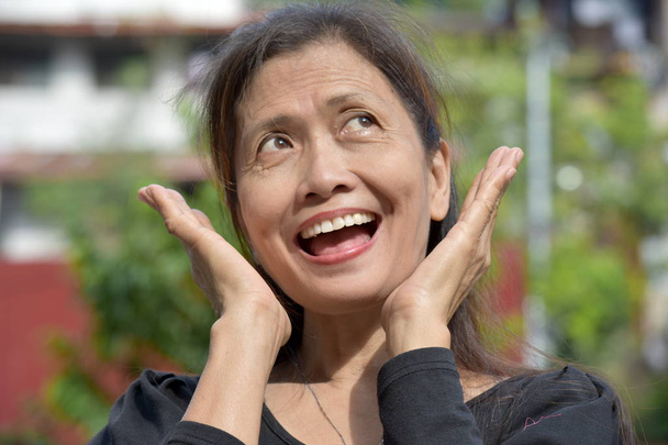 Surprised Retired Minority Female Senior Woman - Foto, afbeelding
