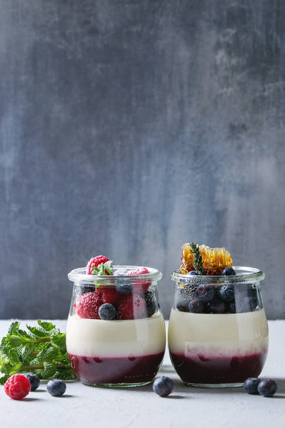 Panna cotta with berries - Photo, image