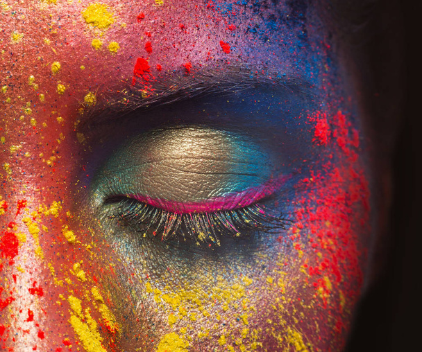 Beauty model with colorful powder make up - Foto, Bild