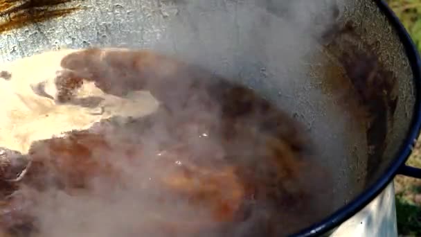 Starý způsob přípravy jablkový jam-vaření - Záběry, video