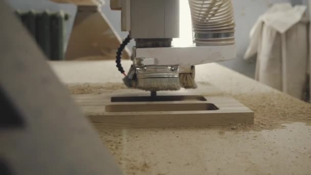 Σύγχρονη μηχανή ξυλουργική με CNC, - Πλάνα, βίντεο