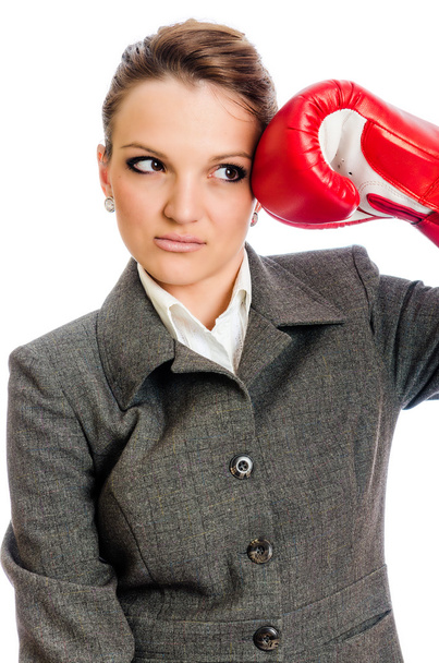 若いビジネスの女性のボクシングのパンチ - 写真・画像
