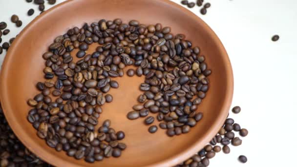 κόκκους καφέ και εκλεκτής ποιότητας μύλος καφέ - Πλάνα, βίντεο