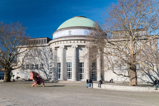 Kunsthalle Művészeti Múzeum. Nézd Kuppelsaal (kupolás terem) melléklet. - Fotó, kép