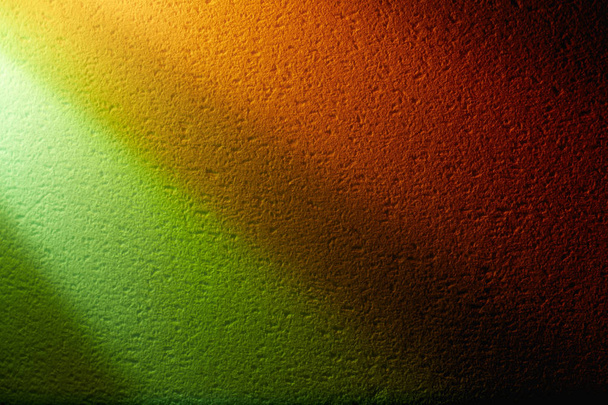 Sarı yeşil ve turuncu renk ışık paralel ışınları arka planı - Fotoğraf, Görsel