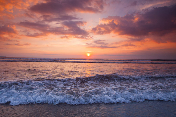 Amazing sunset form Bali beach - Fotoğraf, Görsel