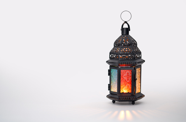 Arabic lantern with burning candle - Foto, Bild