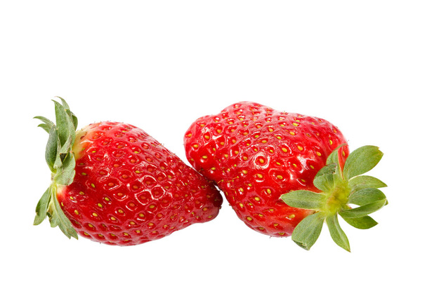 Frische Erdbeerfrüchte isoliert auf weißem Hintergrund - Foto, Bild