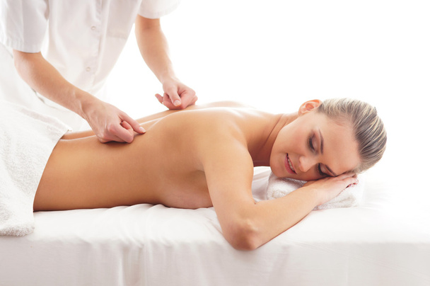 Young attractive woman getting spa treatment - Foto, immagini