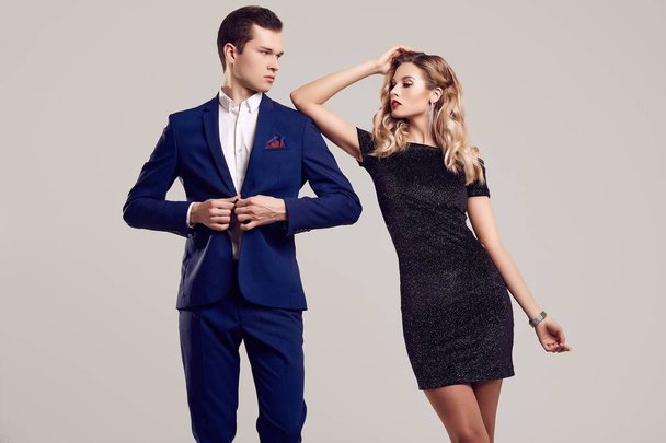 Sensual beautiful young couple dressed in formal clothes - Foto, immagini