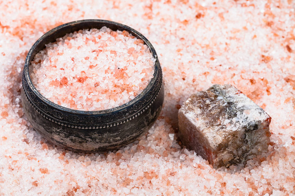 old salt cellar and pink Himalayan Salt close up - Photo, Image