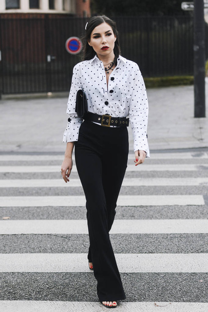 Paris, France - March 01, 2019: Street style outfit -  Karina Nigay before a fashion show during Paris Fashion Week - PFWFW19 - Zdjęcie, obraz