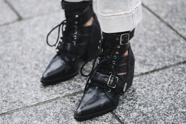 Paris, France - March 01, 2019: Street style outfit -  Fancy shoes in detail after a fashion show during Paris Fashion Week - PFWFW19 - 写真・画像
