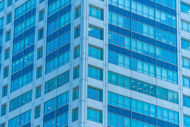 Kaunis ulkoa rakennus ja arkkitehtuuri ikkuna kuvio
 - Valokuva, kuva