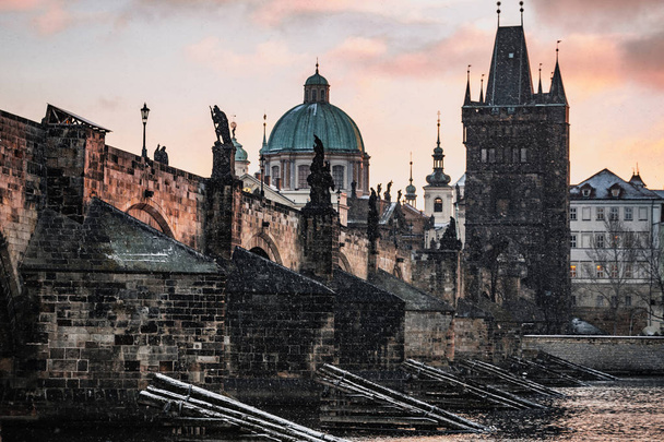 Praga cidade velha
 - Foto, Imagem