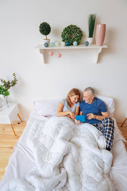 Parents having video chat with children in the bedroom - Foto, Bild