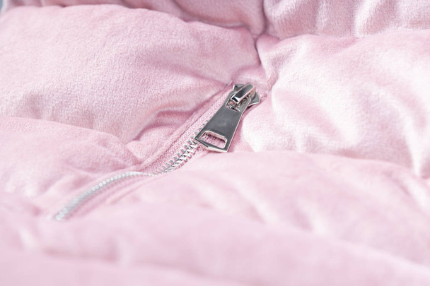 рожевий модний жакет
 - Фото, зображення
