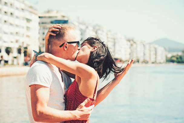 Couple in hug kissing together in Greece. - Foto, Imagem