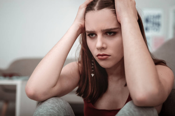 Teenager girl feeling stressed and depressed with her problems - Valokuva, kuva