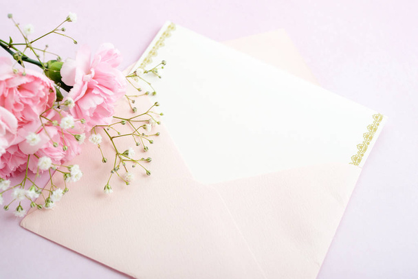Envelope with blank card - Foto, afbeelding