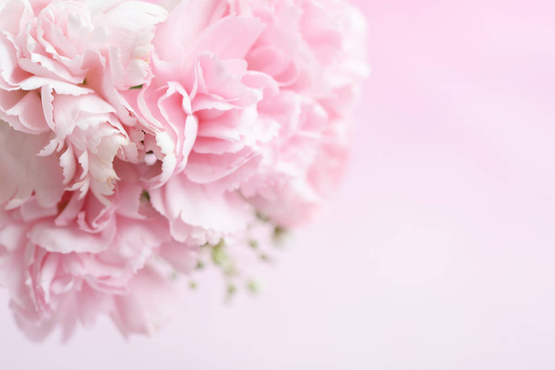 Beautiful bouquet of flowers - Фото, изображение
