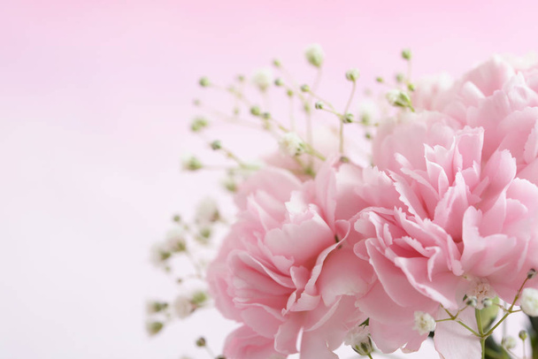 Красивий букет з квітів
 - Фото, зображення