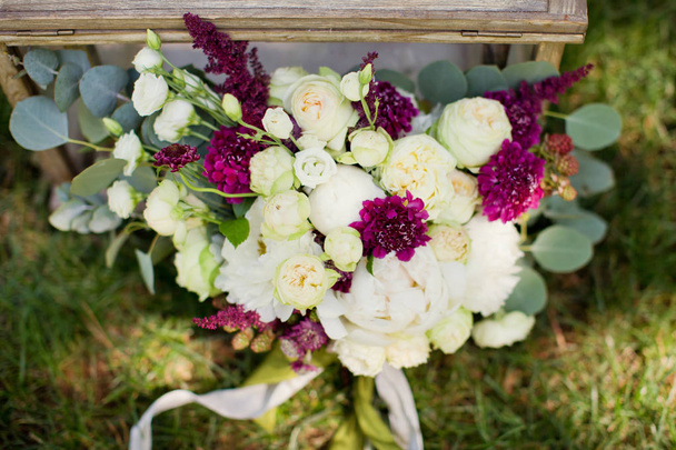 wedding bouquet with white and pink flowers - Photo, Image