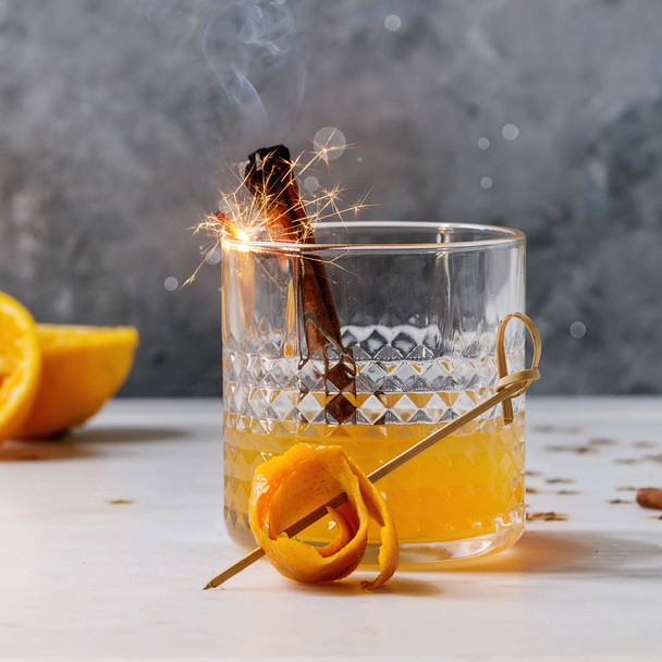 Whisky pomarańczowy koktajl - Zdjęcie, obraz