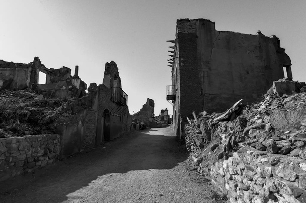 Belchite - İspanya kalıntıları - Fotoğraf, Görsel