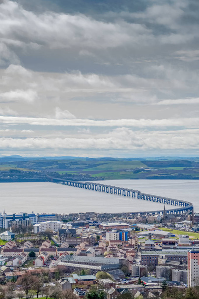 Tay Railway Bridge from Dundee Law Dundee Écosse
. - Photo, image